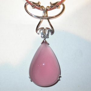 Pendentif, or blanc, quartz rose