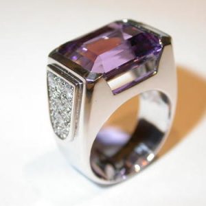 Bague or, amethyste et diamants