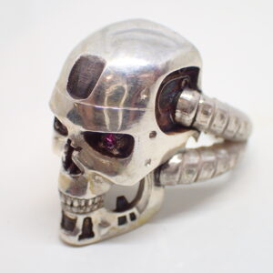 Bague « Terminator » or blanc et rubis