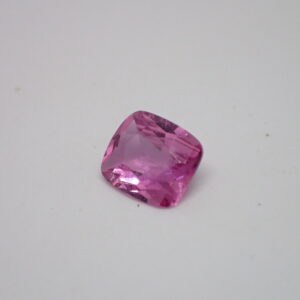 Saphir rose 1,29 carat