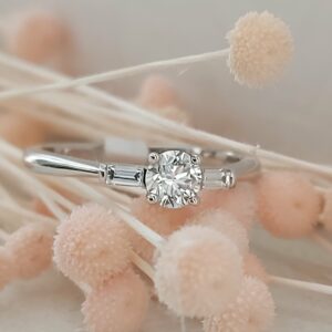 Bague or blanc diamants