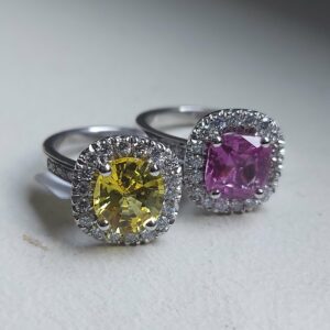 Bague or blanc, saphir rose et jaune